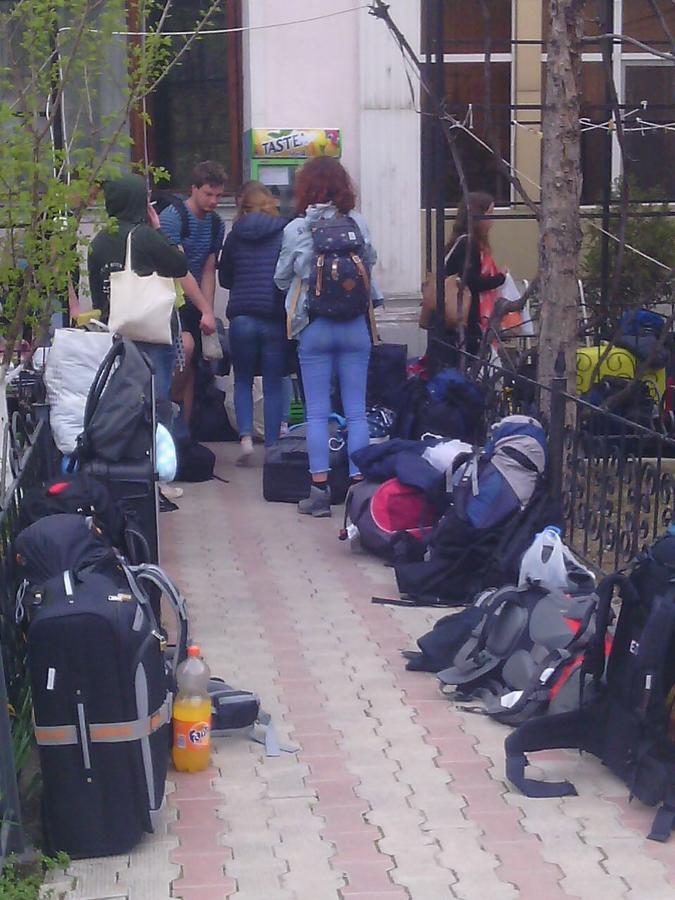 Shymhostle Hostel Shymkent Bagian luar foto