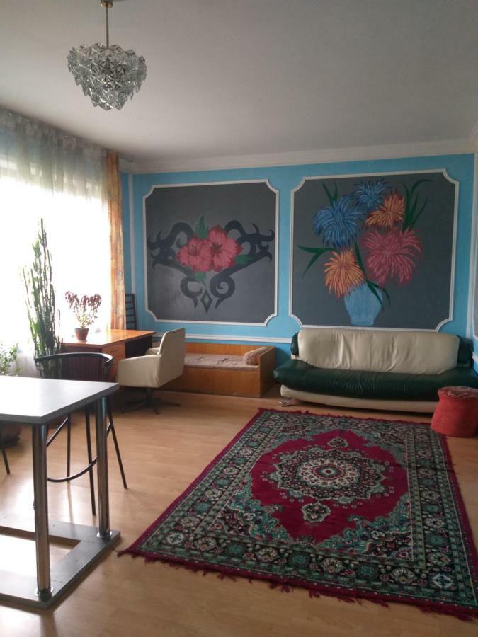 Shymhostle Hostel Shymkent Bagian luar foto
