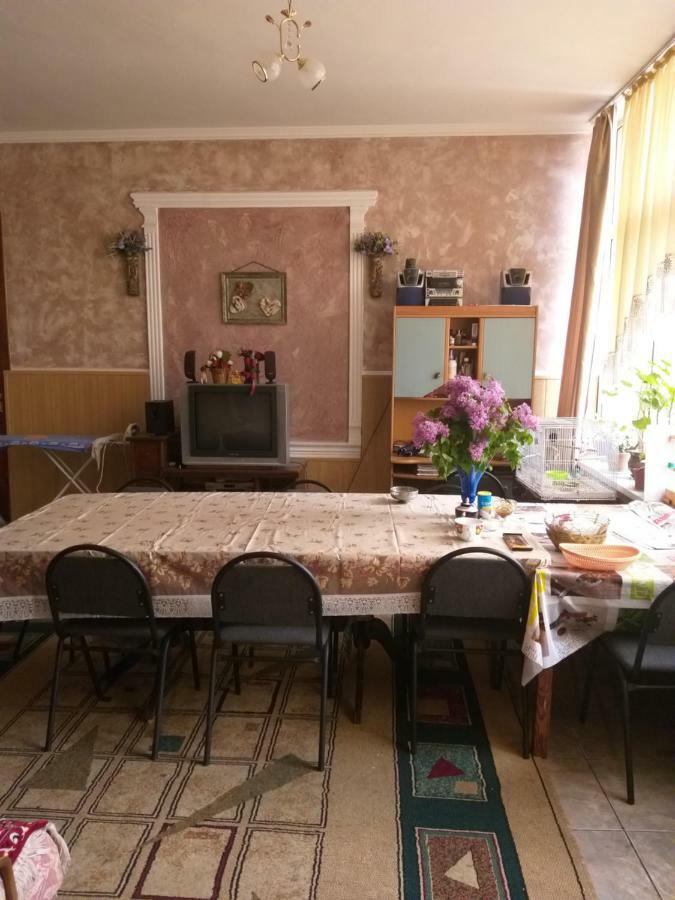 Shymhostle Hostel Shymkent Bagian luar foto